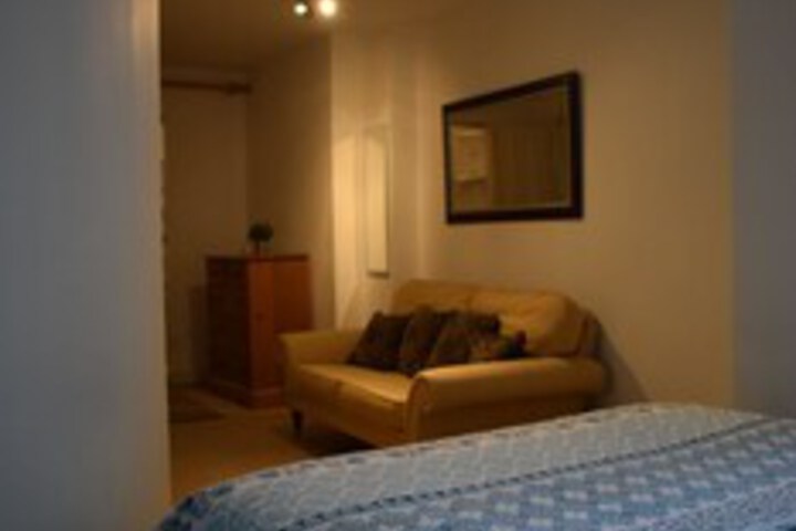 Room 13 of 14