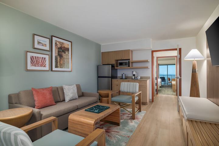 Room 42 of 121
