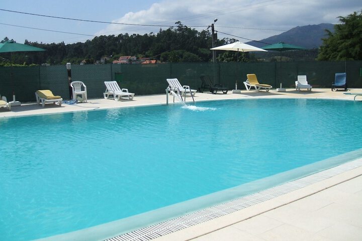 Pool 21 of 43