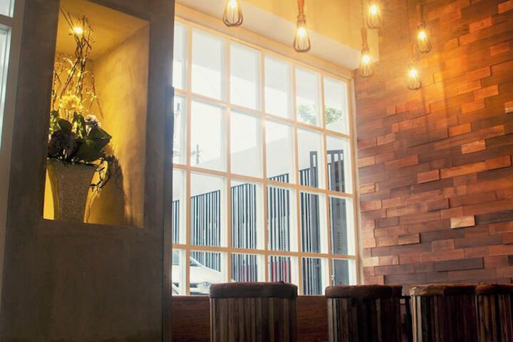 Mooz Hotel Surabaya