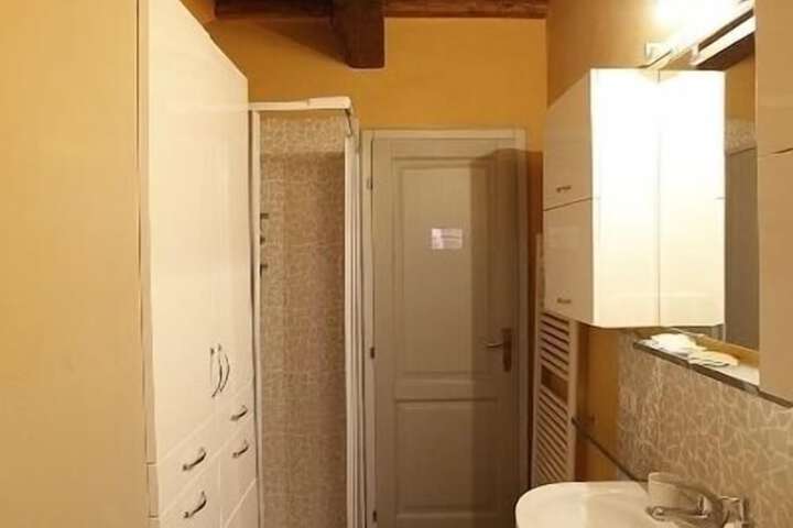 Room 63 of 71