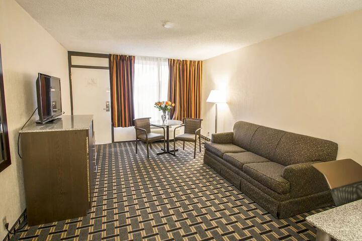 Room 14 of 46