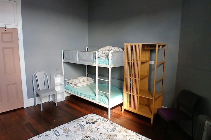 Room 8 of 52
