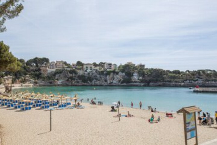 Beach 14 of 74