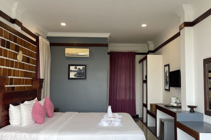 Room 14 of 41