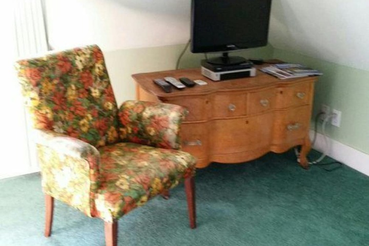 Room 14 of 26