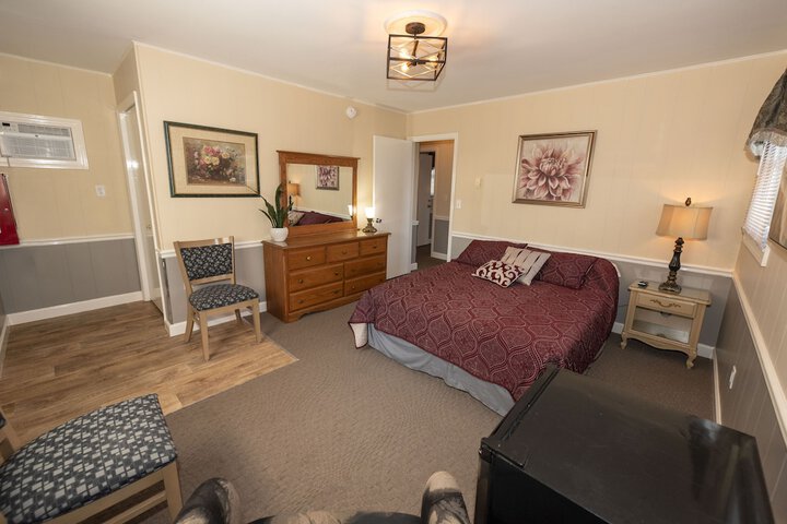 2 Double Beds (11 of 12)