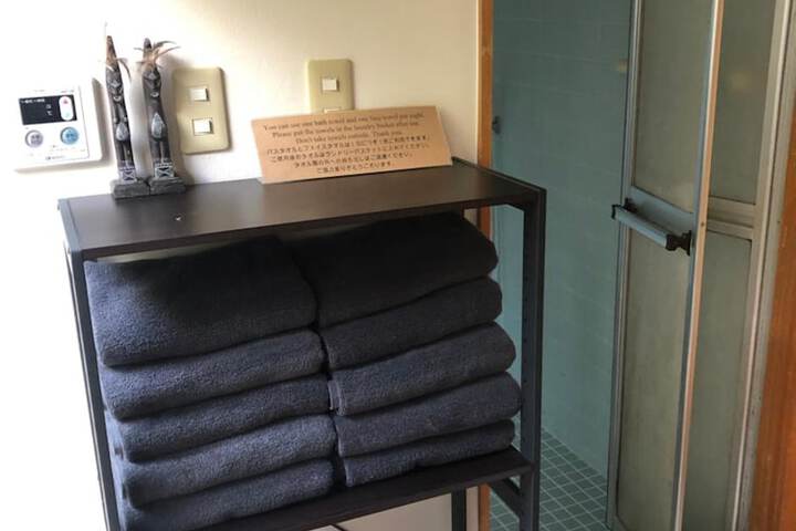 Clean Restrooms
