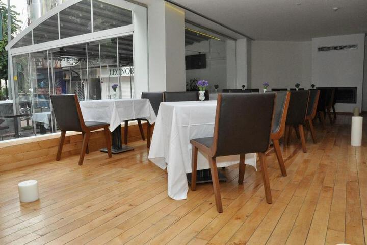 Photo 21