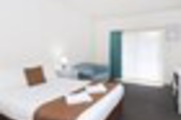 Room 29 of 60