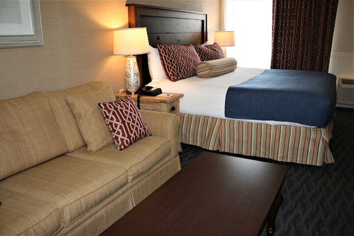 Room 16 of 169