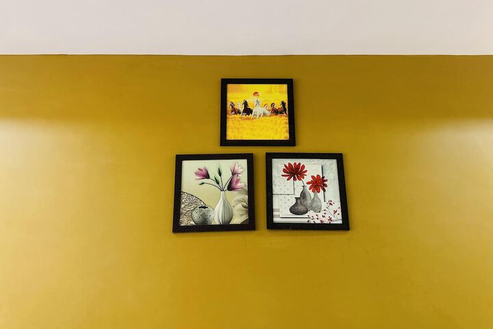 Room 17 of 31