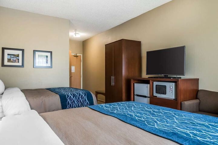 Room 12 of 39