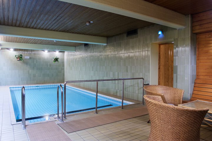 Pool Hotel