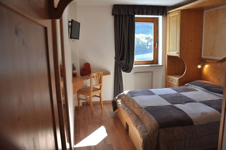 Room 22 of 45