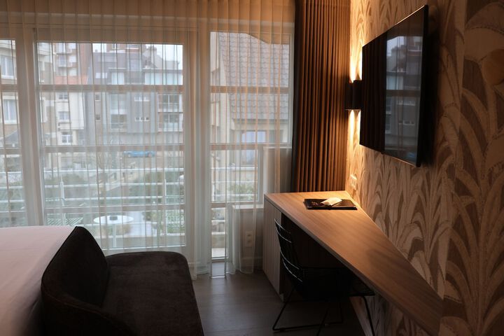 Room 19 of 60
