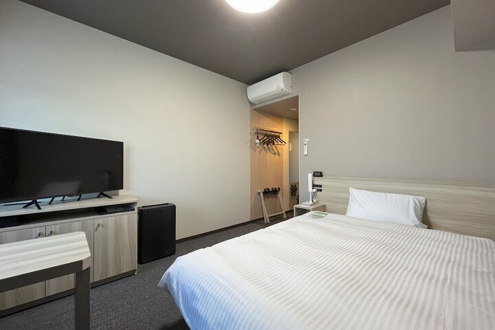 Room 5 of 39