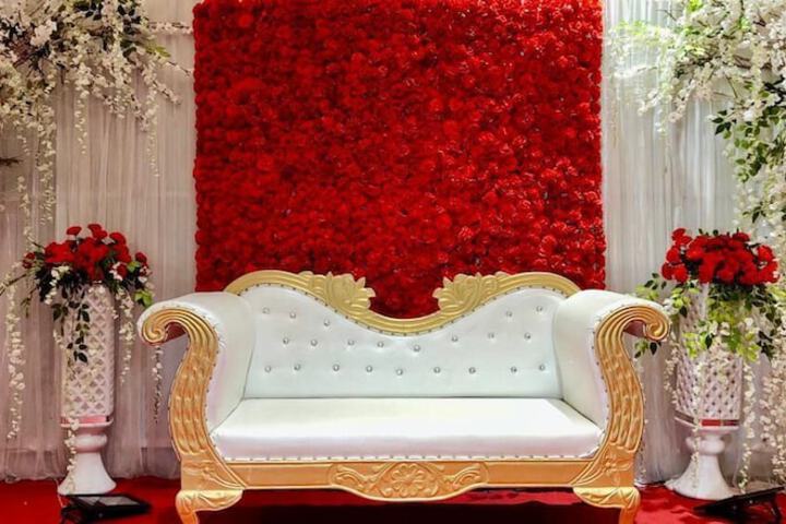 Ballroom/Hall 74 of 87