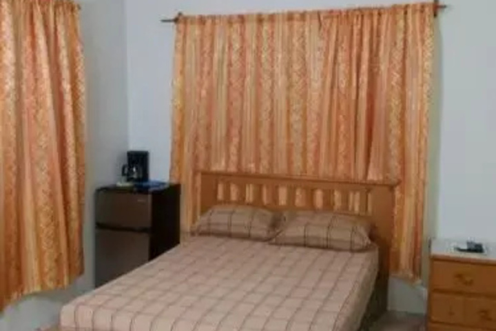 Room 3 of 5