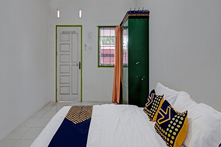Room 19 of 25