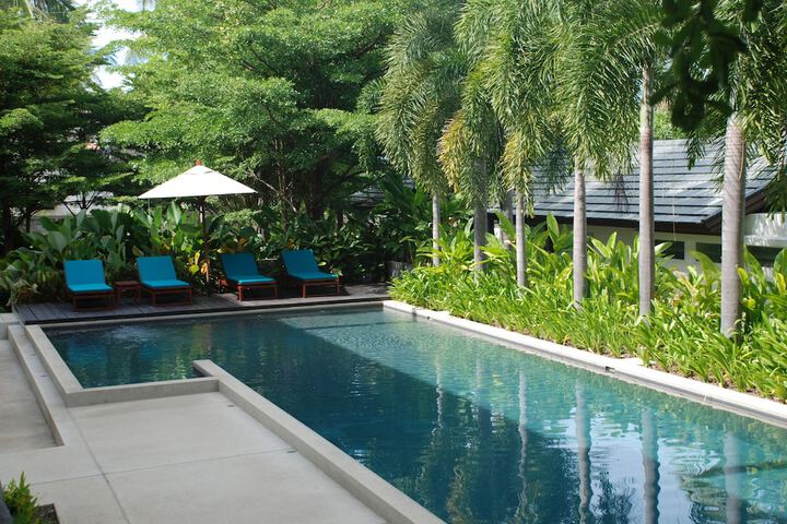 Hotel Pool