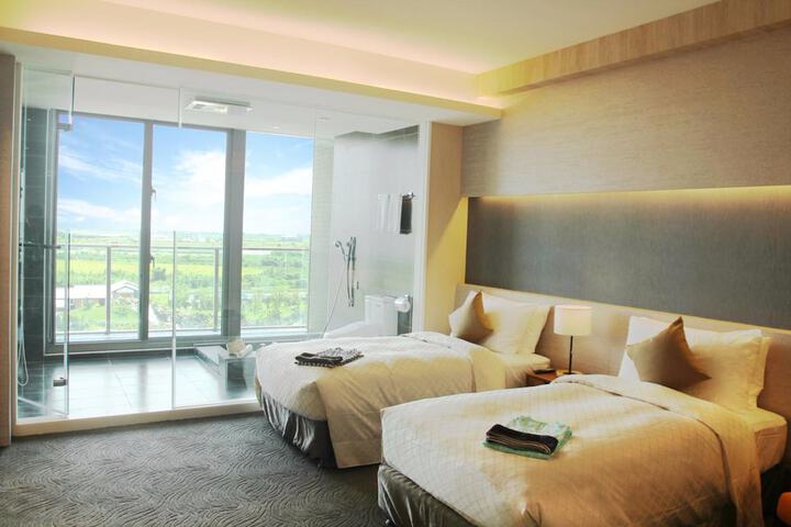 Room 6 of 41