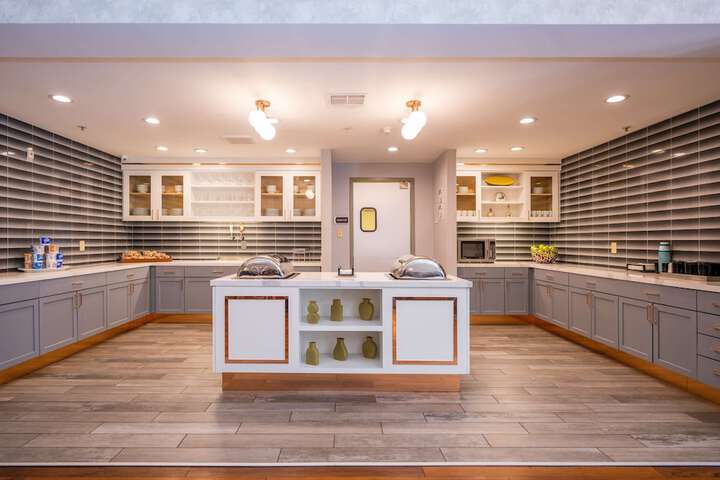 Breakfast area