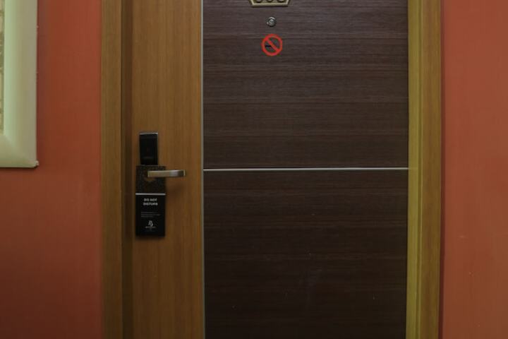Room 19 of 52