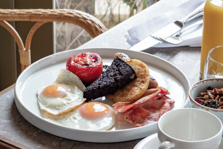 Breakfast/Coffee Service 59 of 71