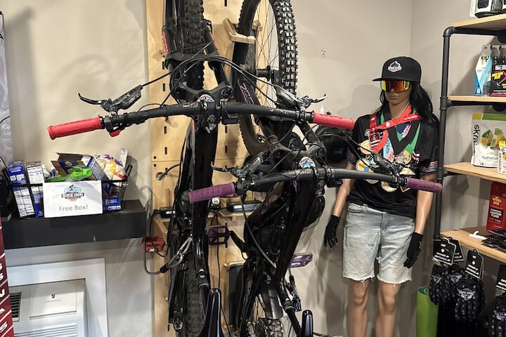 Business Center 80 of 86