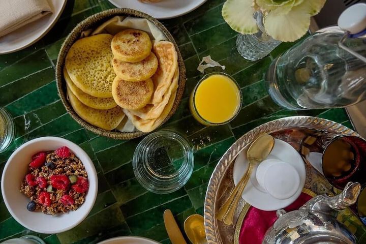 Breakfast/Coffee Service 132 of 137