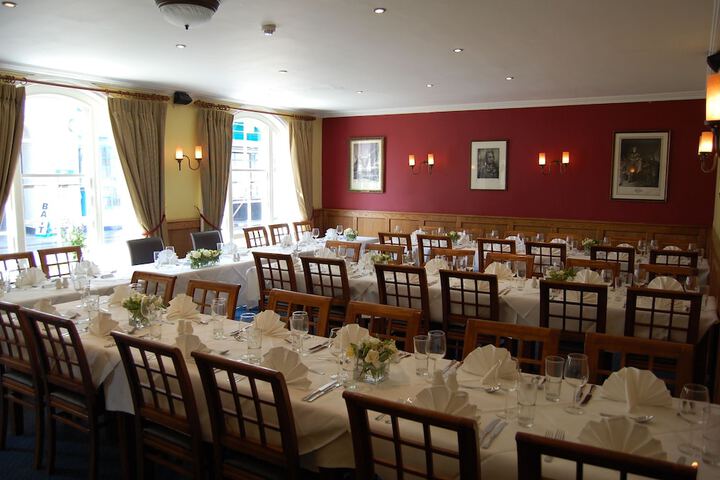 Ballroom/Hall 49 of 63