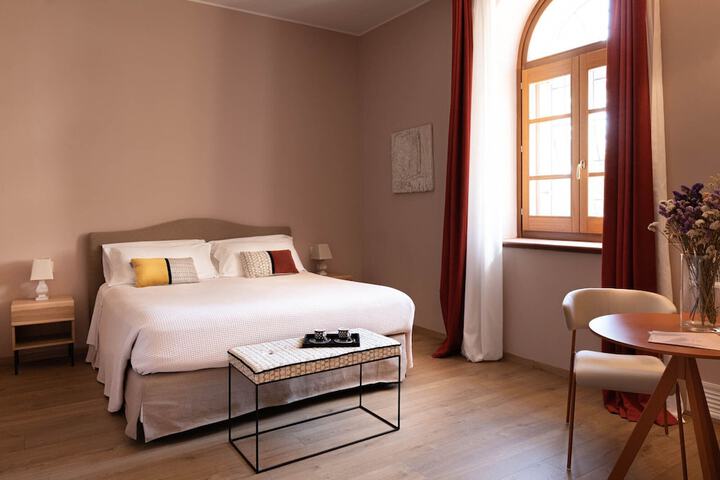 Room 19 of 64
