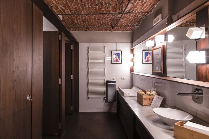 Public bath