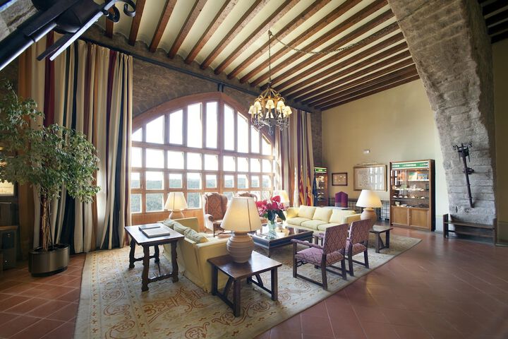 Reception hall
