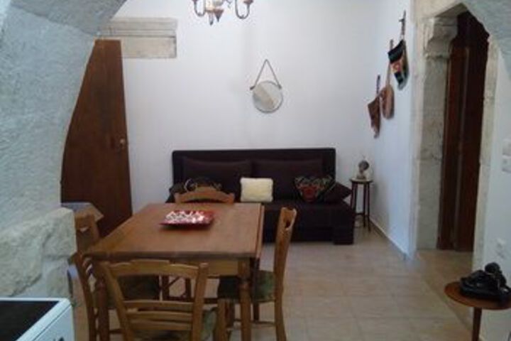 Room 16 of 30