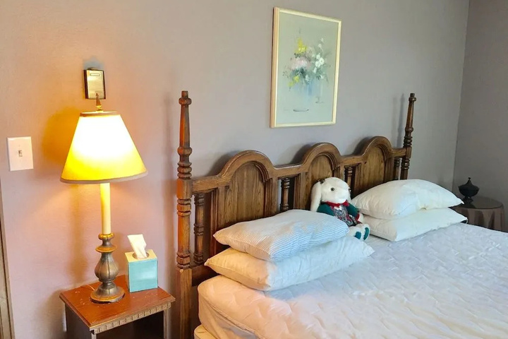 guest_rooms