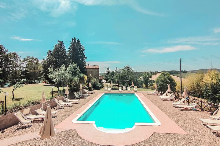 Pool 69 of 82