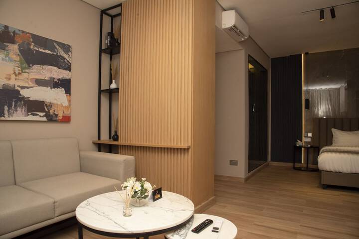 Room 6 of 54