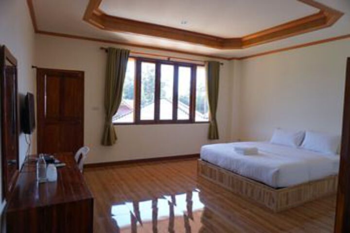 Room 18 of 39