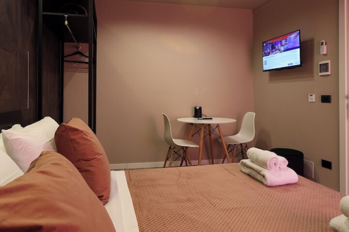 Room 36 of 183