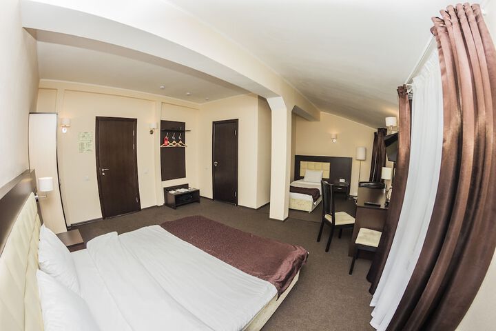 Room 26 of 50