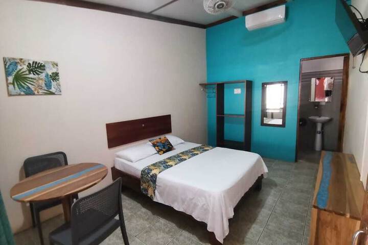Room 3 of 26