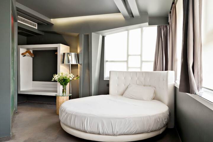 Room 14 of 57