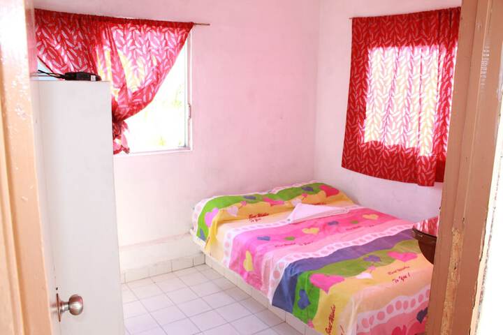 Room 6 of 18