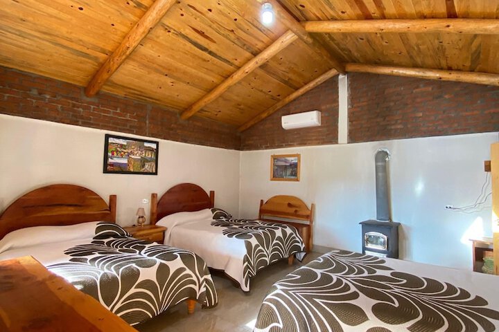 Room 2 of 9