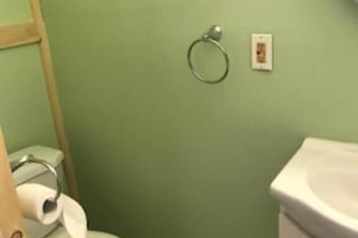 Room 79 of 117