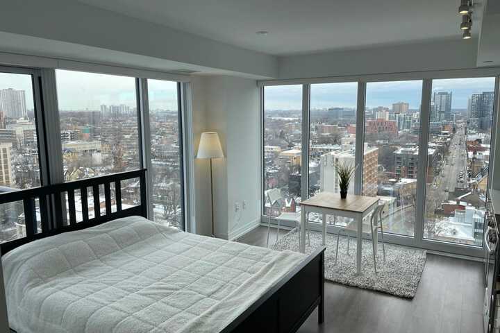Room 182 of 223