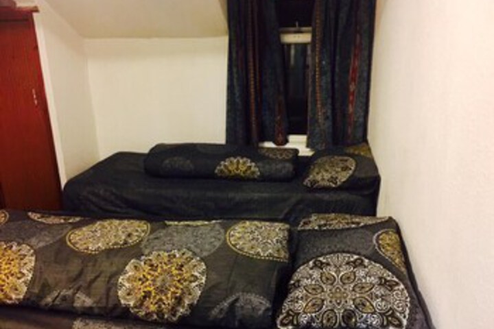 Room 44 of 70