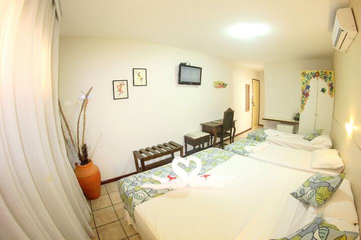 Room 9 of 40